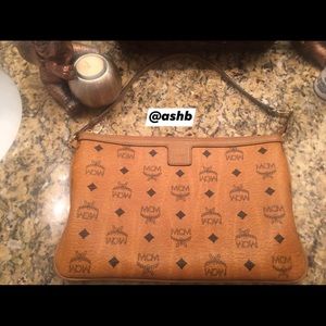 MCM🌻🎆❤️SALE TODAY ONLY 👌🏽🌻🌹